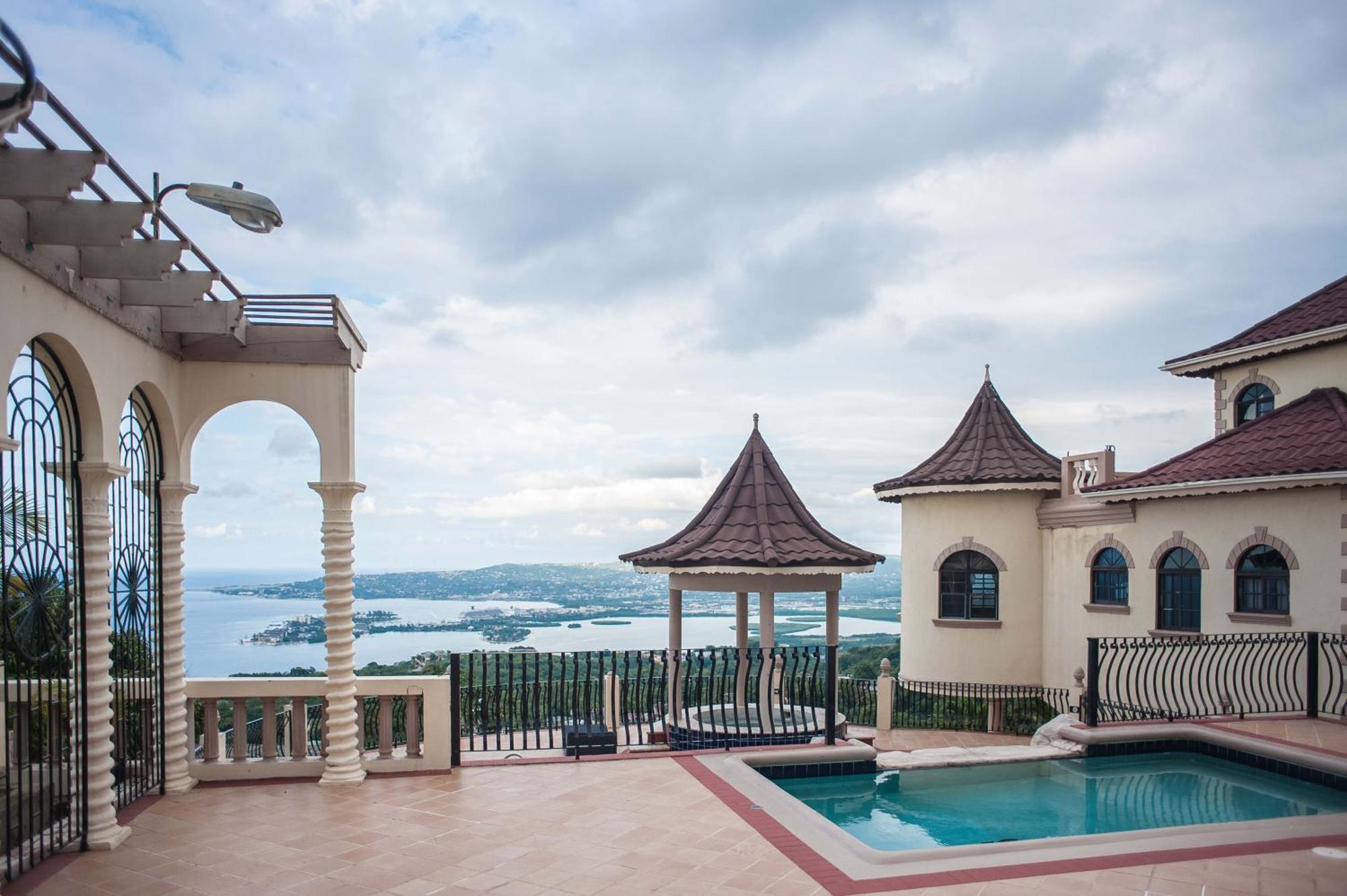 Clarridge View Guesthouse มอนเทโกเบย์ ภายนอก รูปภาพ