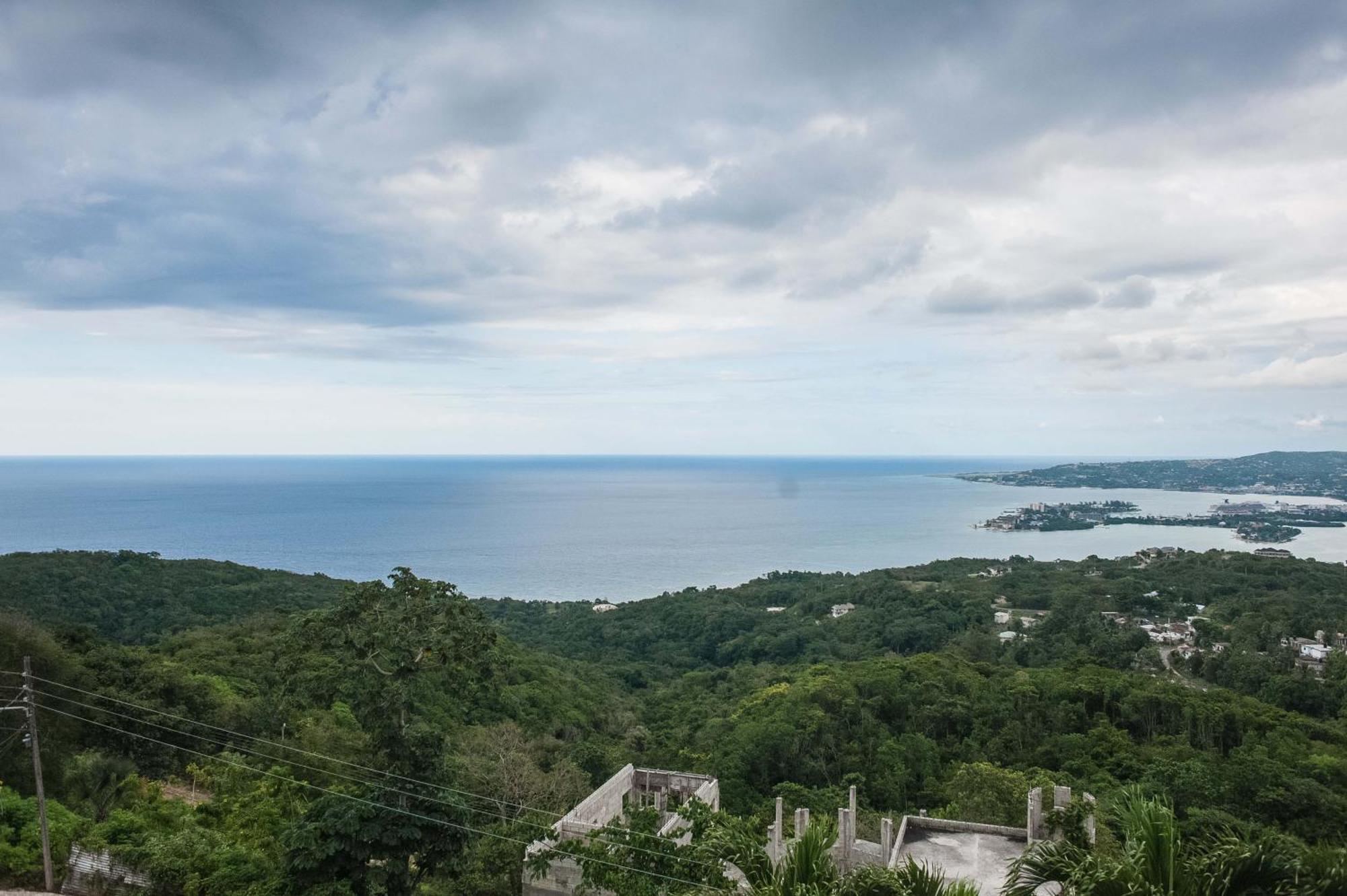 Clarridge View Guesthouse มอนเทโกเบย์ ภายนอก รูปภาพ