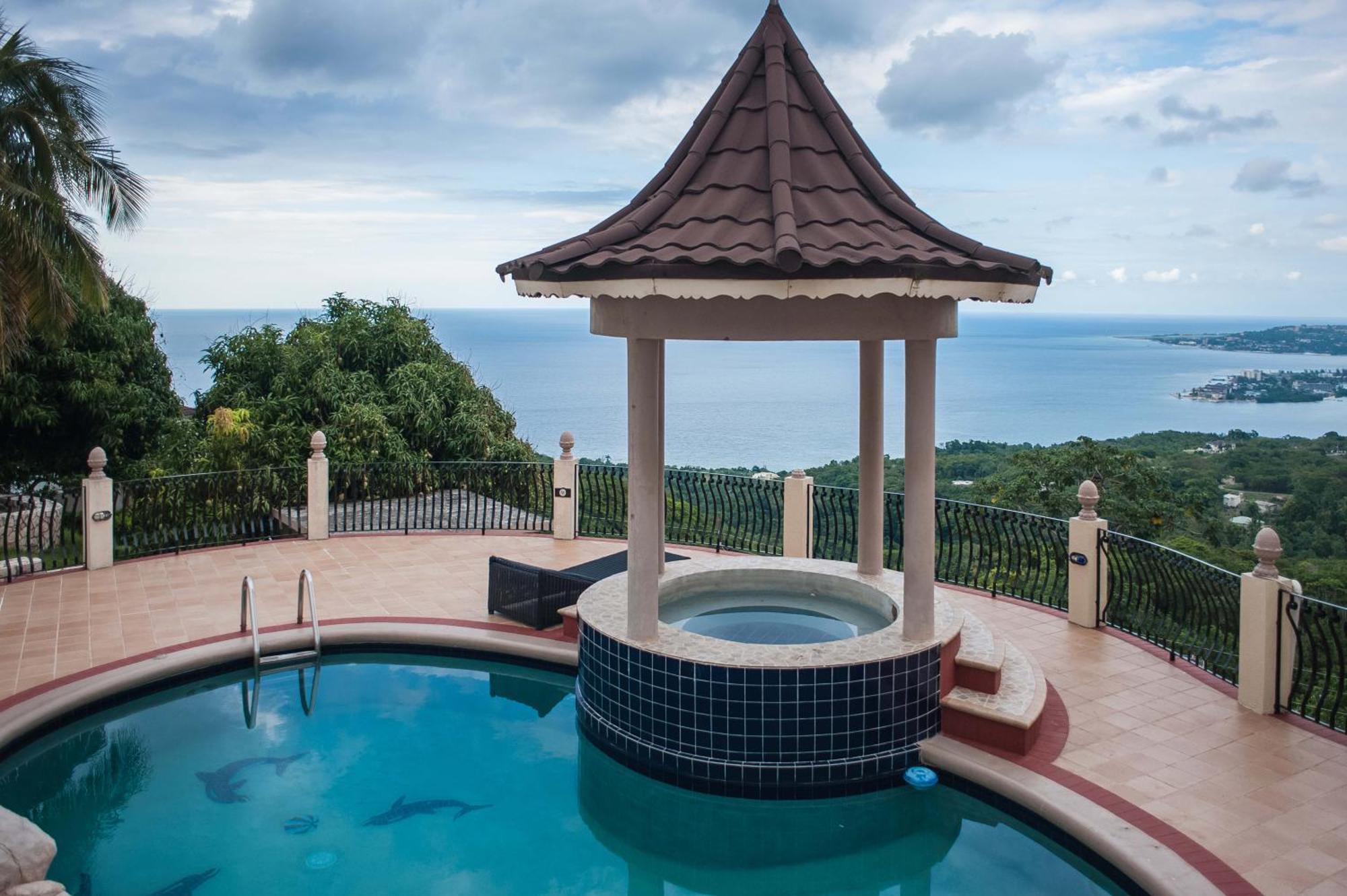 Clarridge View Guesthouse มอนเทโกเบย์ ภายนอก รูปภาพ
