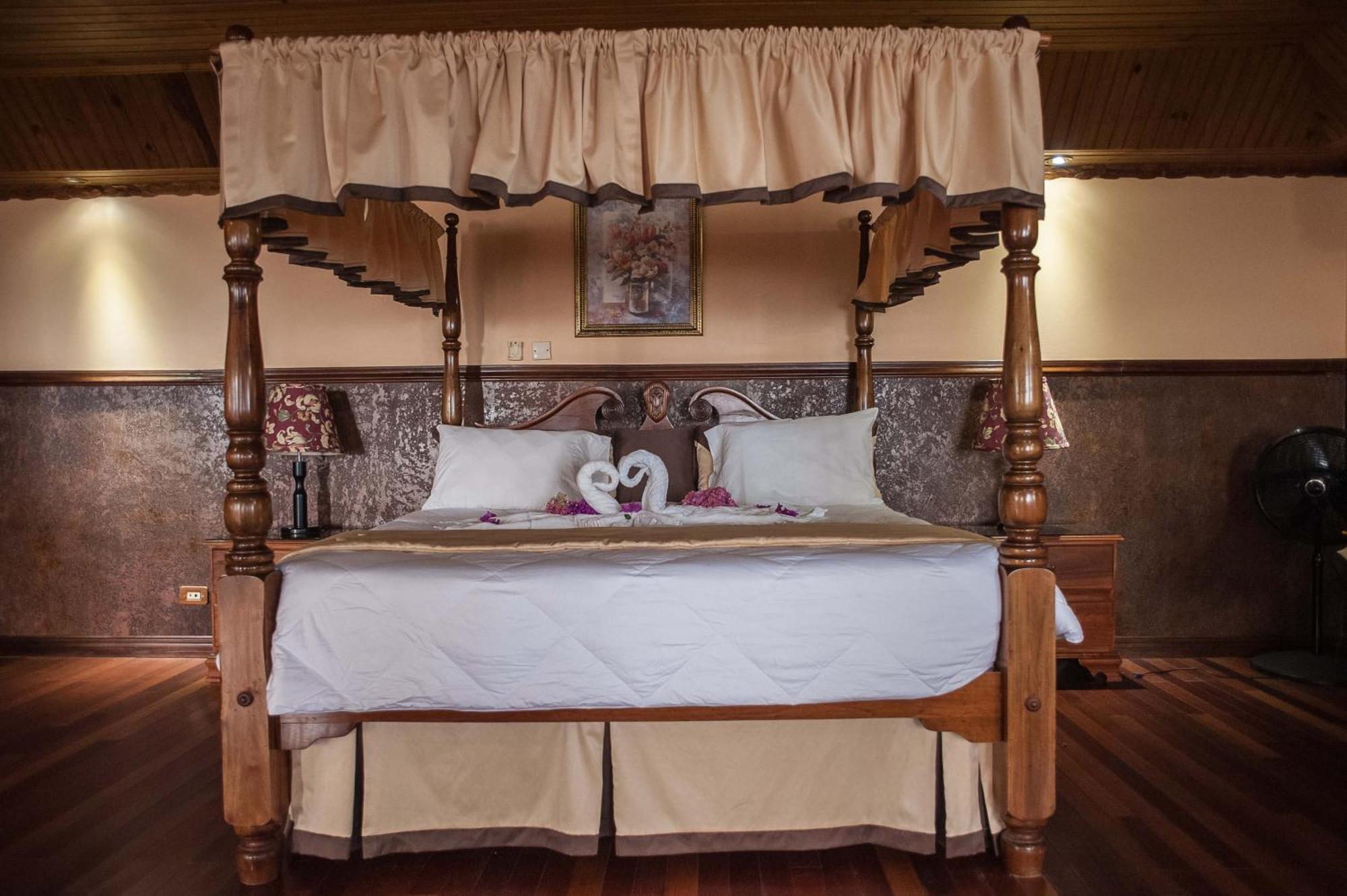 Clarridge View Guesthouse มอนเทโกเบย์ ภายนอก รูปภาพ